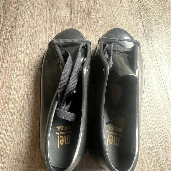 Melissa Lace Up Waterproof “Be” Lace Up Sneaker Black - Picture 6 of 16